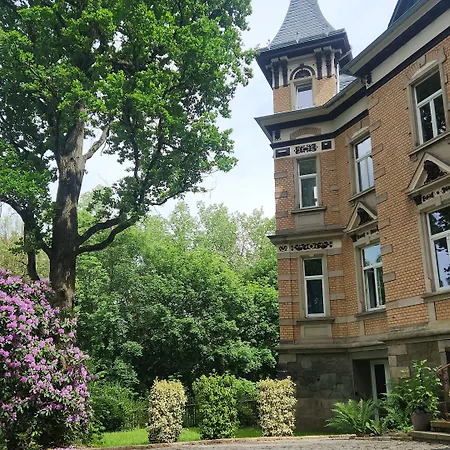 Отель Am Park Райхенбах-им-Фогтланд