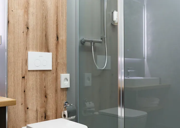 & Am Park Ξενοδοχείο Reichenbach im Vogtland